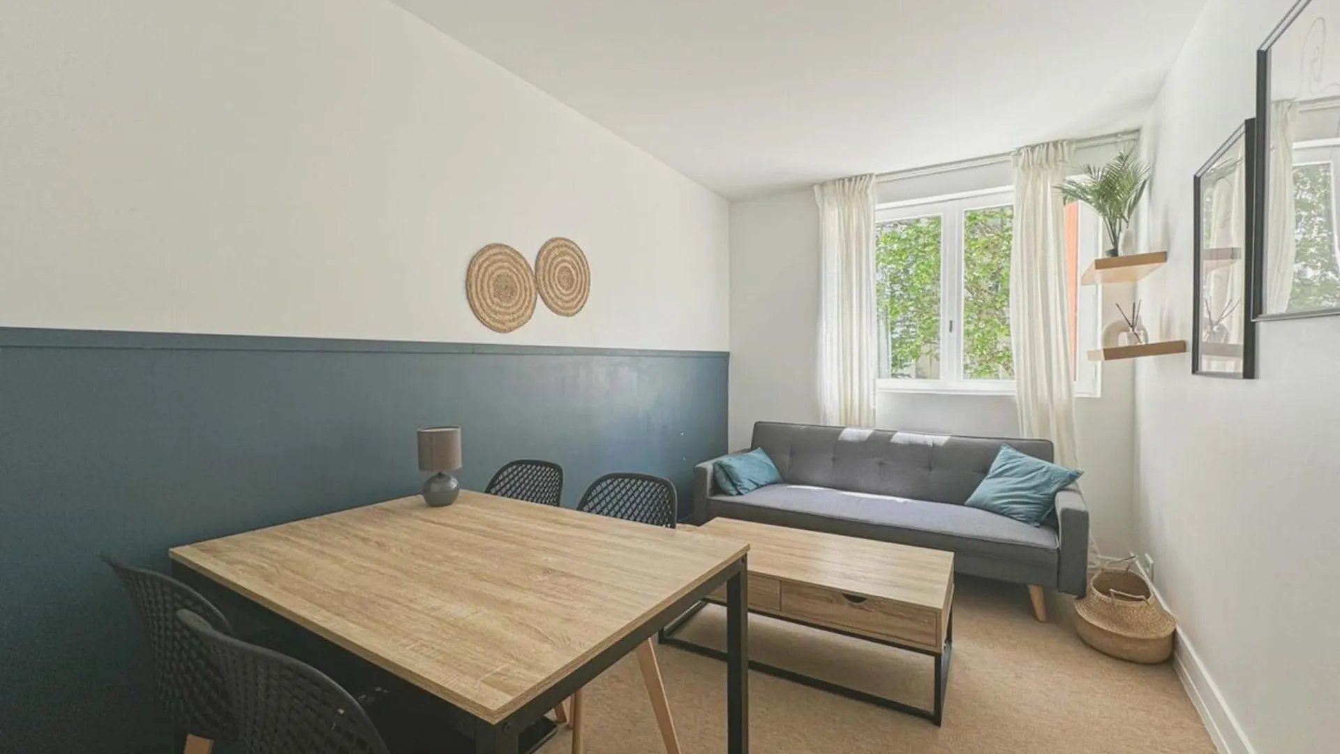 Flexliving - - Friant * Paris